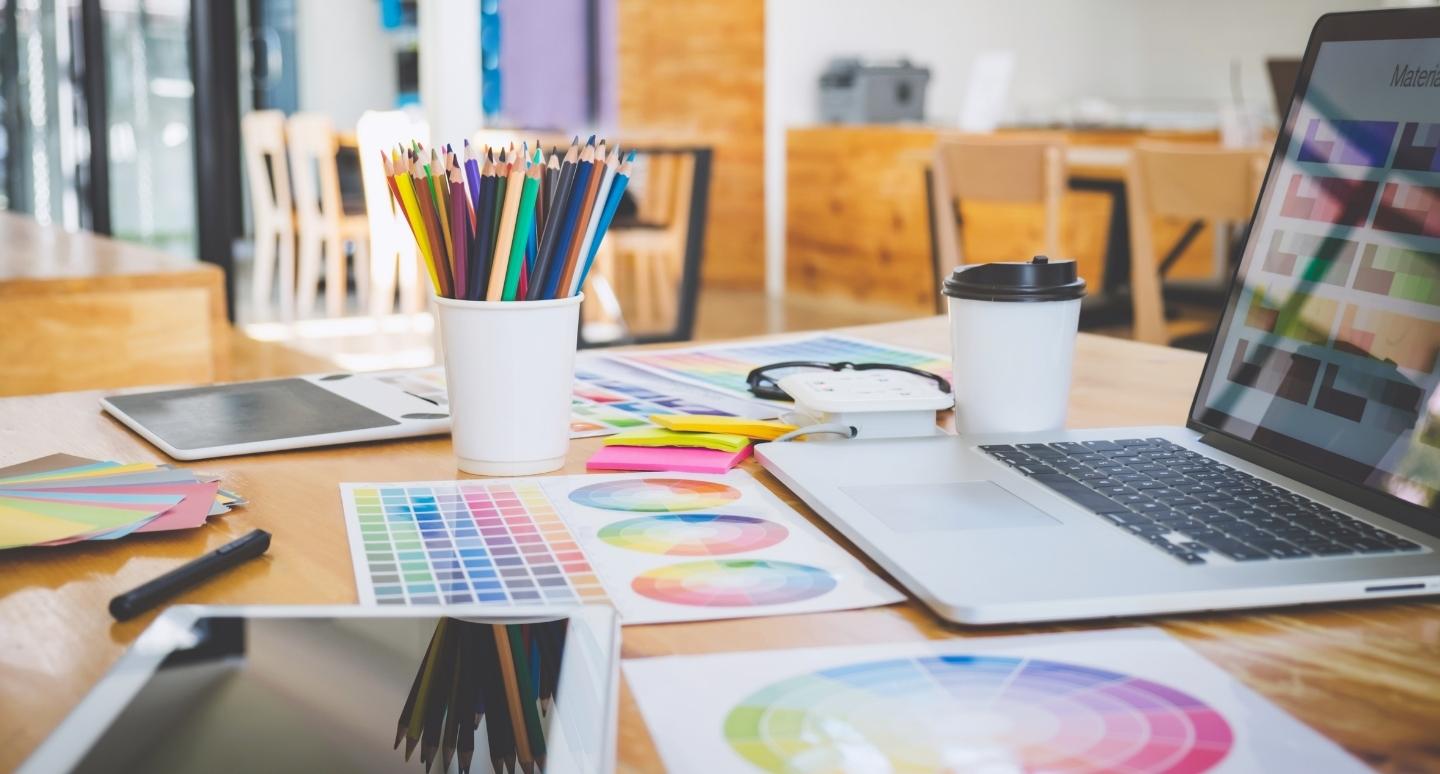 Choosing the Right Graphic Design Certifications