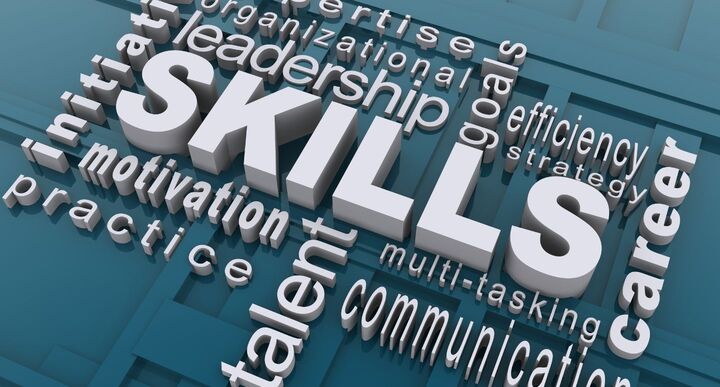 The Difference Between Leadership Skills and Management Skills